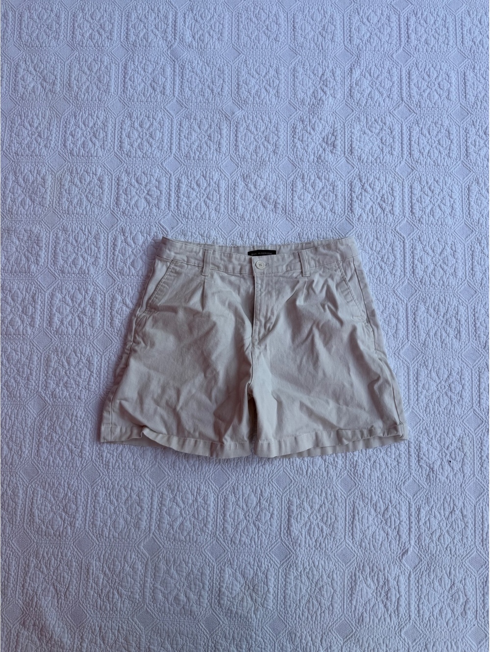 Banana Republic Women's Beige Cotton Blend Shorts Size 8